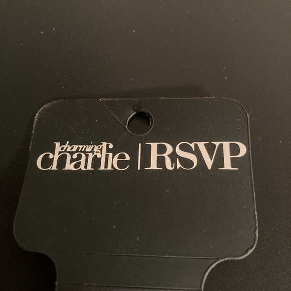 Charming Charlie RSVP “White Party” silver tone necklace with Rhinestones - Picture 4 of 6